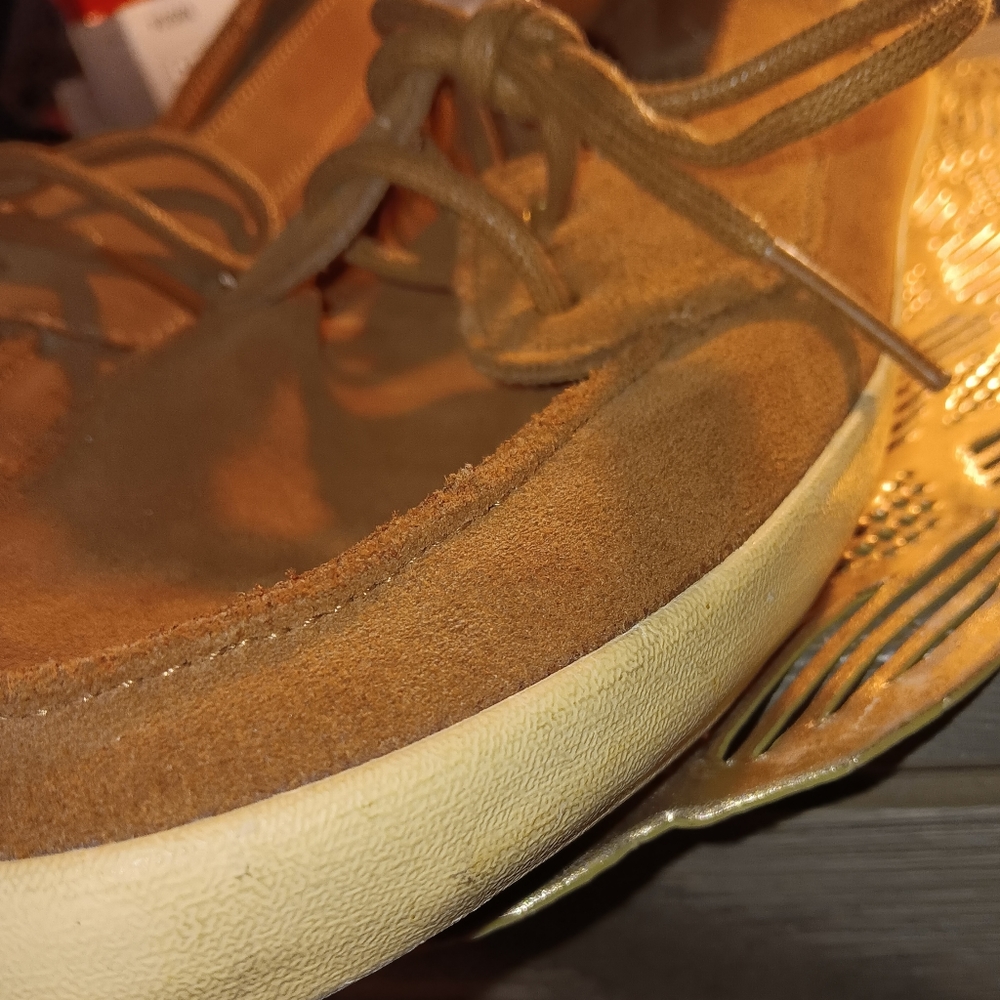 Vintage Van's The Original Surf Siders Women's Size 8.5 Lace Up Suede Camel
